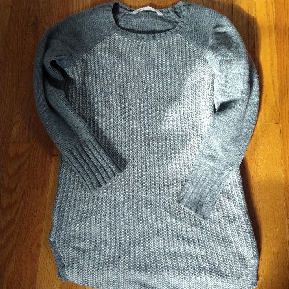 Athleta sweater, M